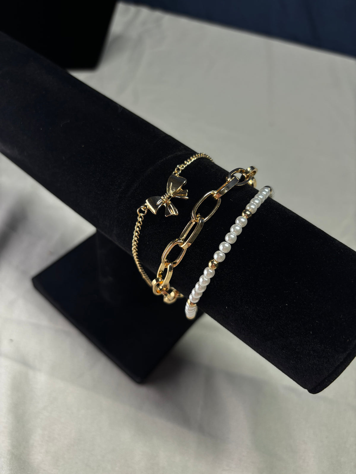 Bow Pearl Link Trio Set Bracelets