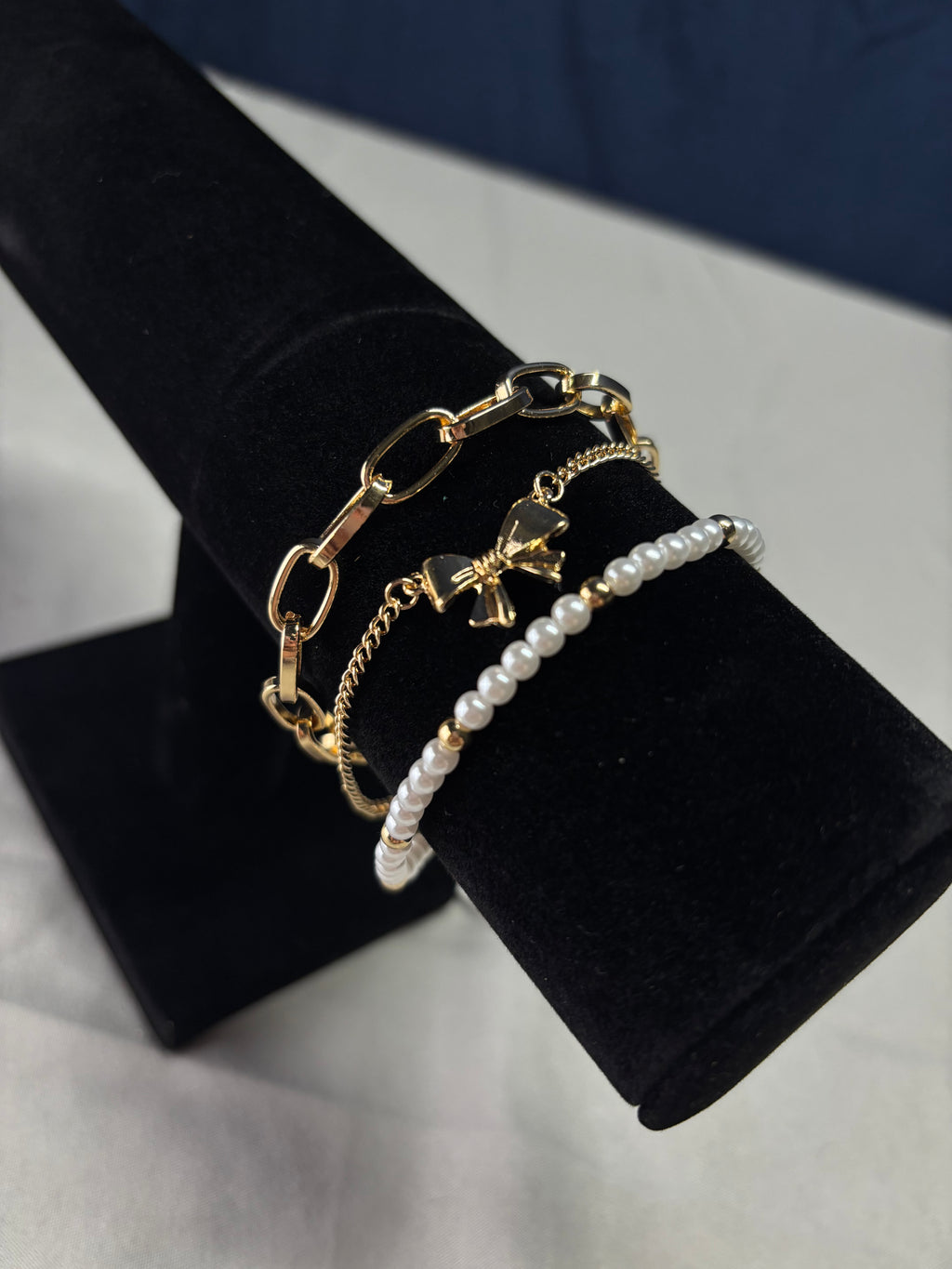 Bow Pearl Link Trio Set Bracelets